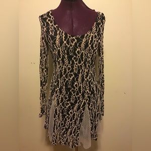 A’reve Black and tan lace dress